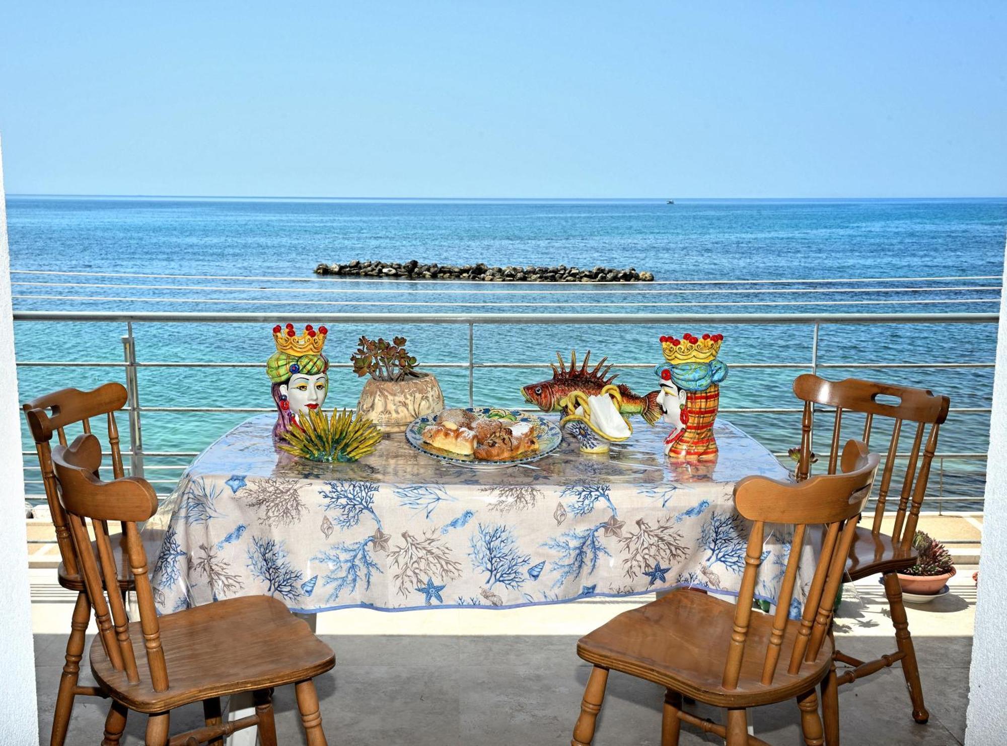 Il Borgo Sul Mare Bed & Breakfast Sciacca Exterior photo